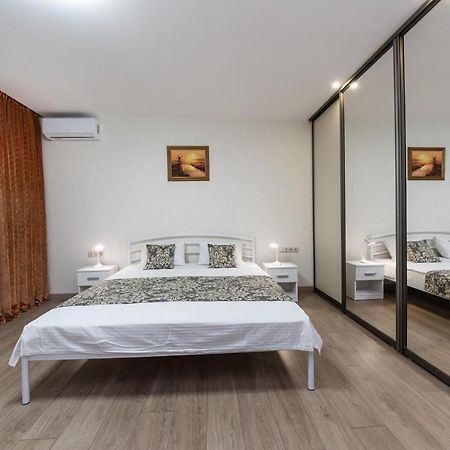 Apartments Riviera,20 Минут От Центра Kijev Kültér fotó