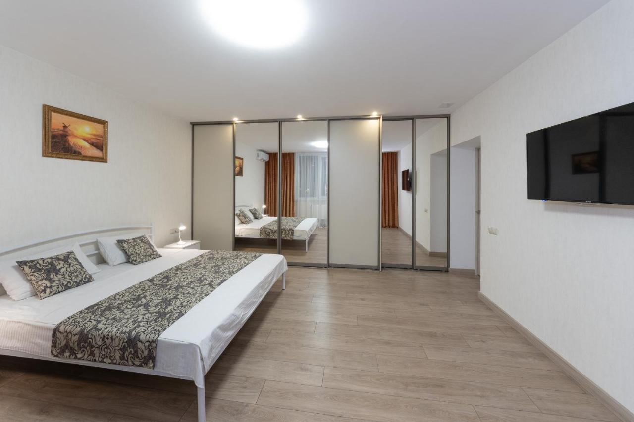 Apartments Riviera,20 Минут От Центра Kijev Kültér fotó