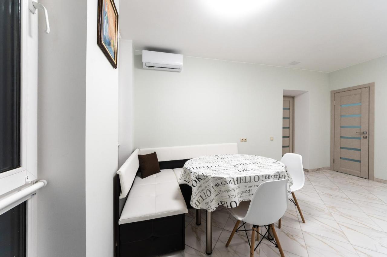 Apartments Riviera,20 Минут От Центра Kijev Kültér fotó