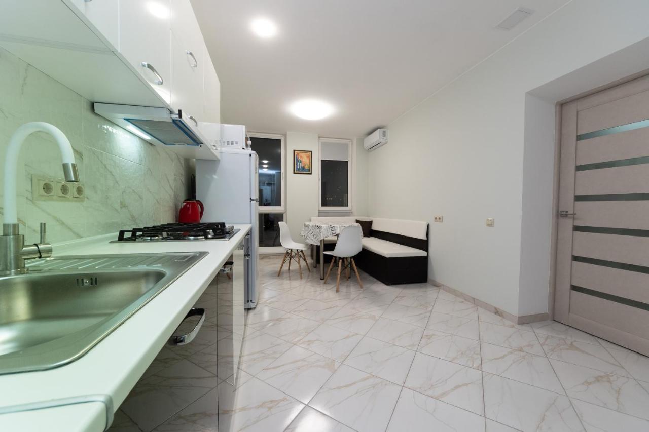 Apartments Riviera,20 Минут От Центра Kijev Kültér fotó